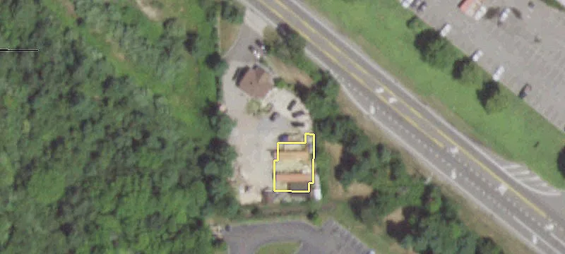 23 Horseblock Rd