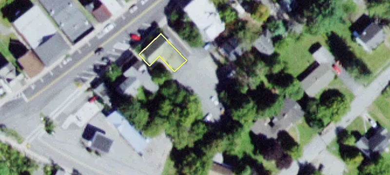 43 Main St
