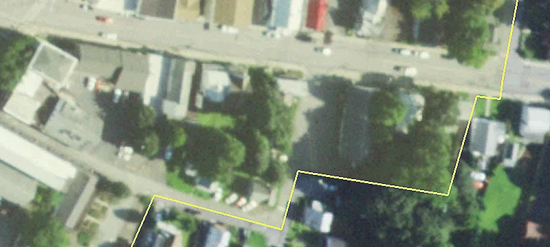 24 Market St
