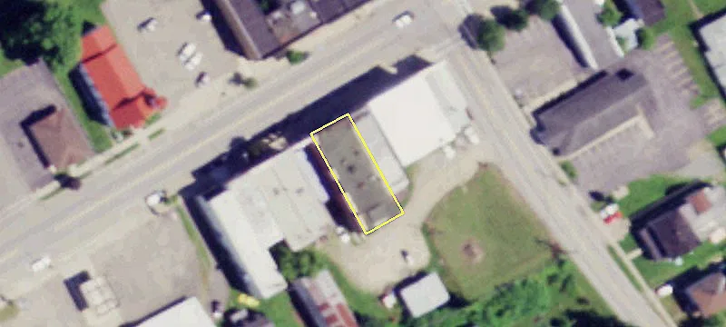 8 Main St