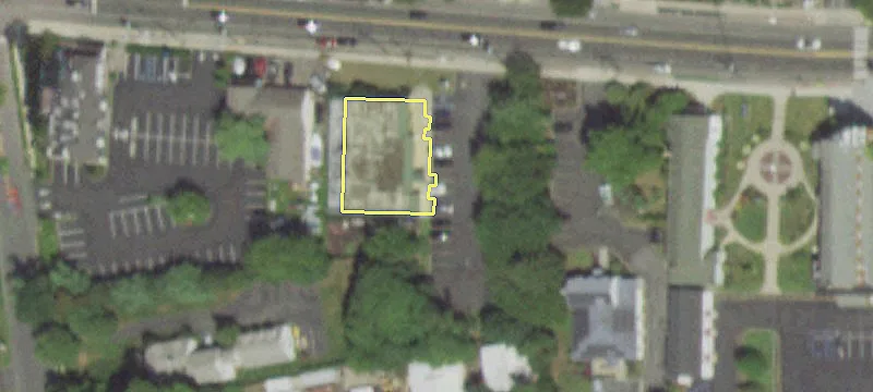 140 Main St