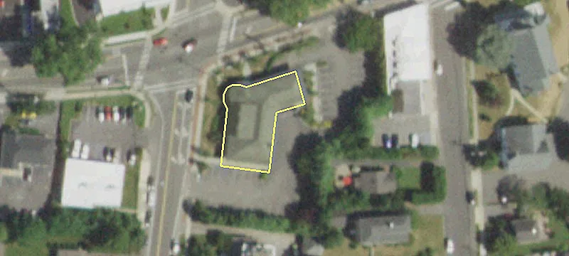 290 Main St