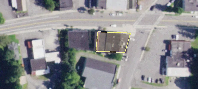 47 Main St