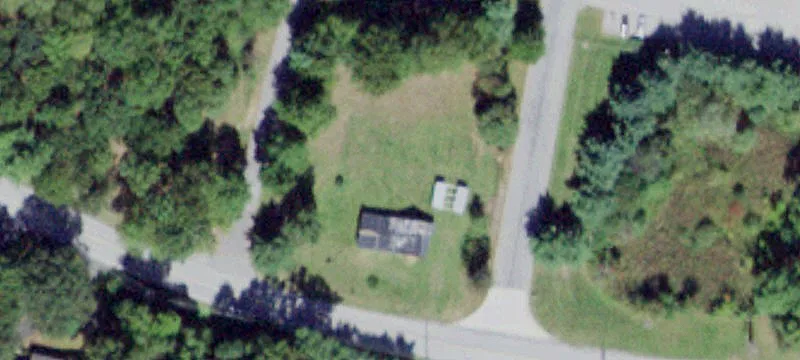 120 Bracken Rd