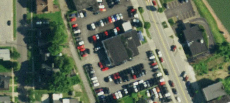 320 Main St