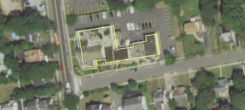 111 Carleton Ave
