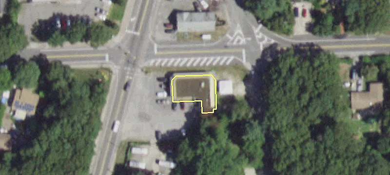 51 Mastic Rd