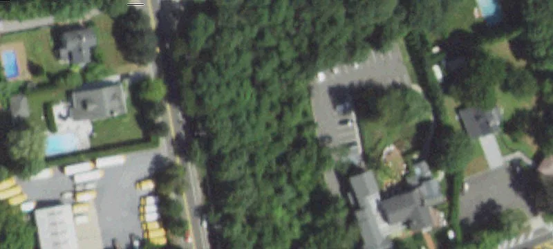 2252 Montauk Hwy