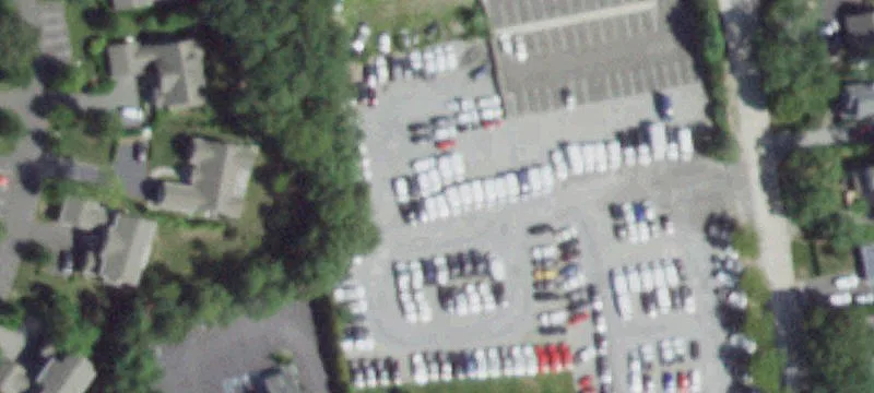 27 Montauk Hwy