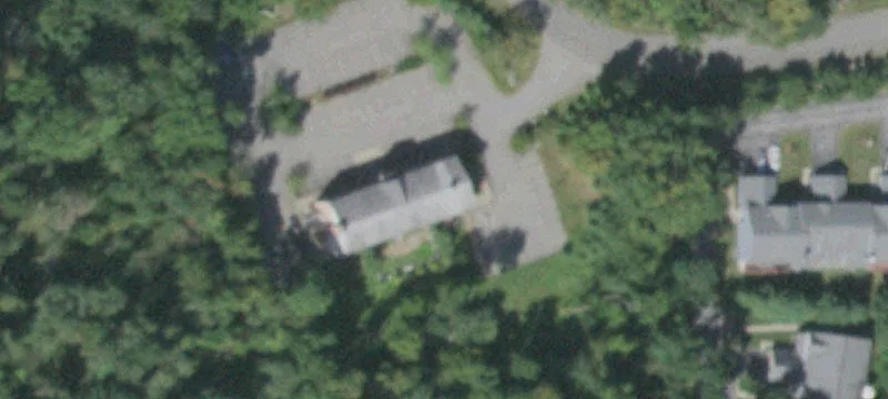 37 Lamplight St