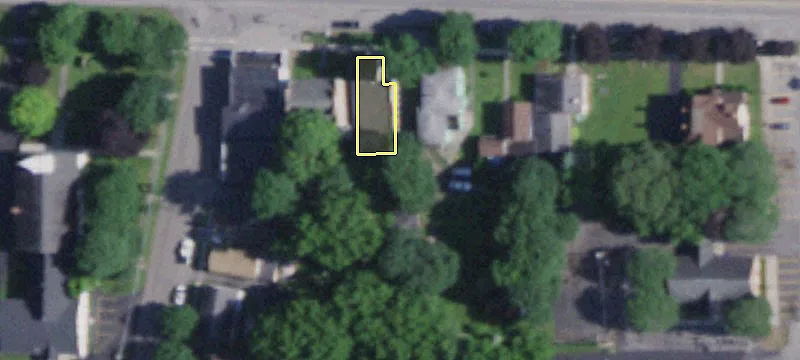 3096 Main St
