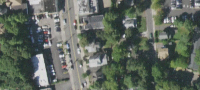 18 Main St