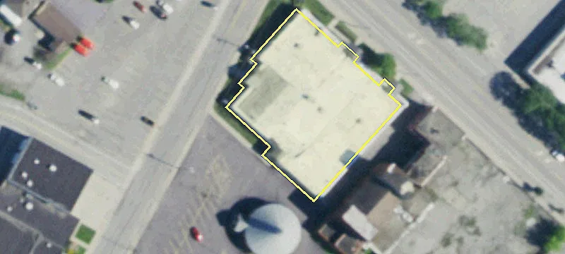32 Ellicott St