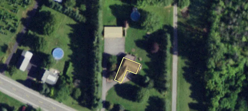 17057 Rdg Rd