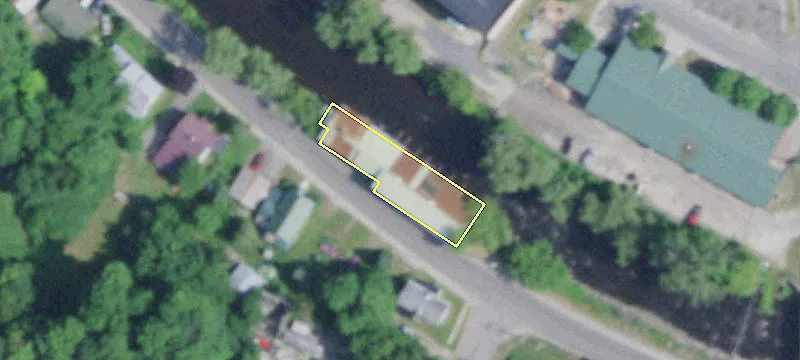 38 College Ave