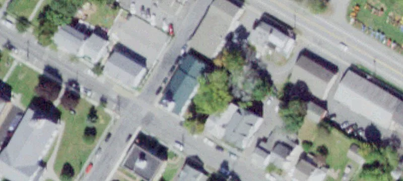 142 Clinton St