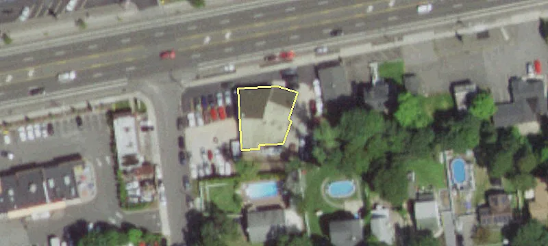 1154 Middle Country Rd