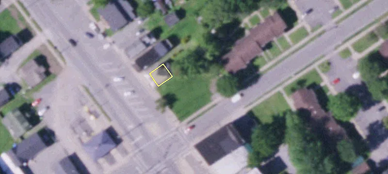 202 Main St