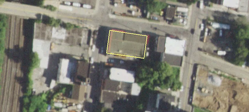 118 Woodworth Ave