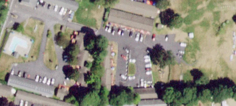 3926 Lk Shr Dr
