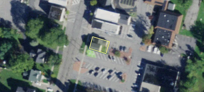 102 Genesee St