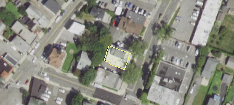 309 White Plns Rd