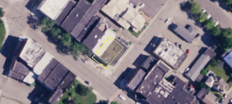 156 Main St