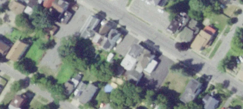 142 Eagle St