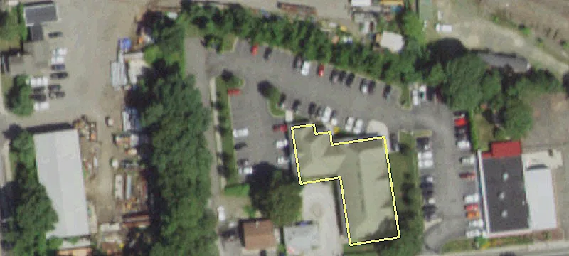 815 Hallock Ave