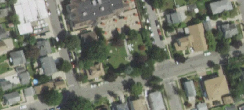 211 1st Ave
