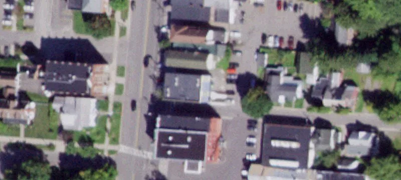23 Main St