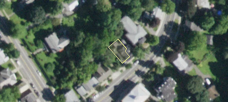 11 Chatham St
