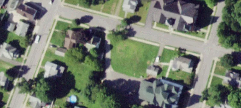 59 Ee St