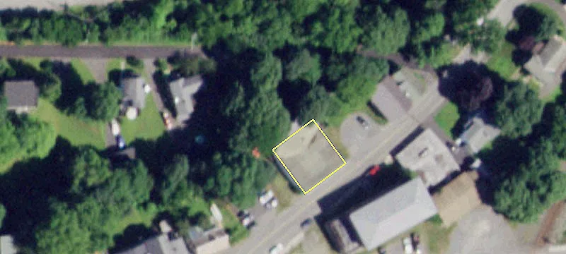 12 Riv St