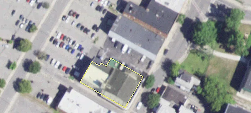 89 Main St