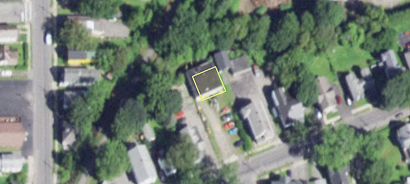 72 8th Ave