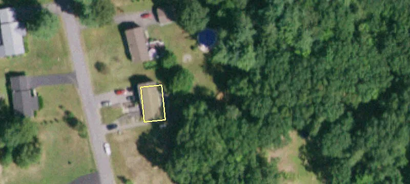 15 Bluebird Ln