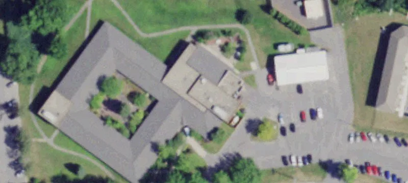 16 Flynn Ave