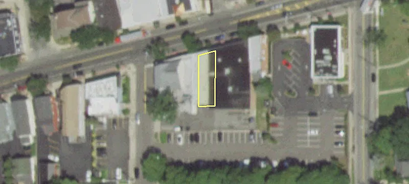 62 Main St