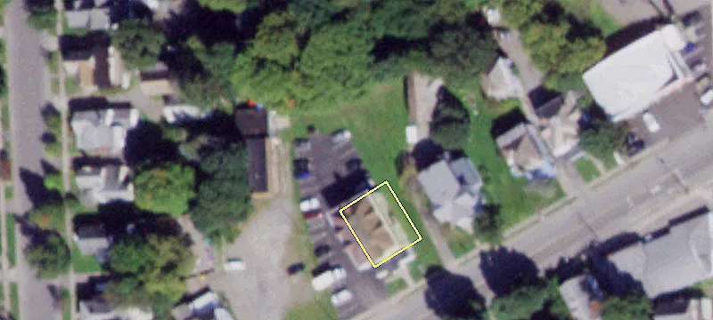 50 Clinton Ave