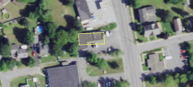 2993 Main St