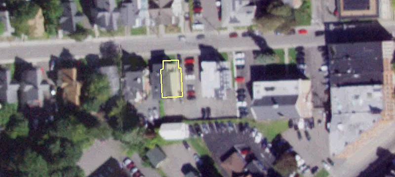 19 Clayton Ave