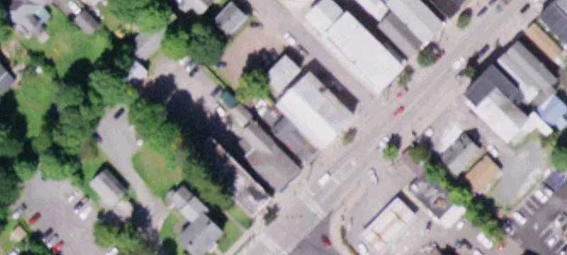 82 Main St