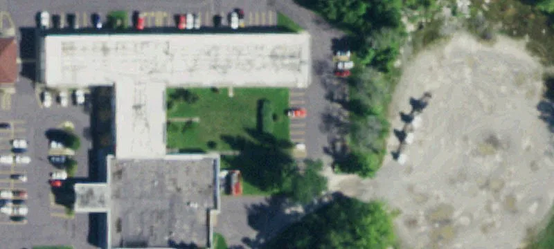 200 Oak St