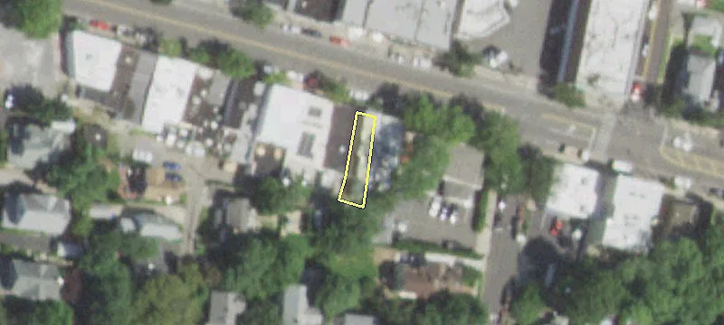 158 Main St