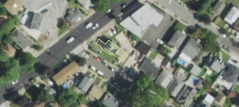 1386 Richmond Rd
