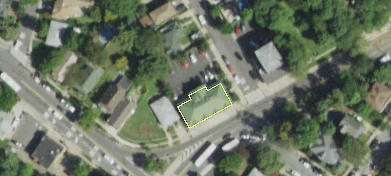 2493 Richmond Rd