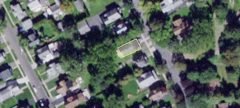 449 Seward Ave