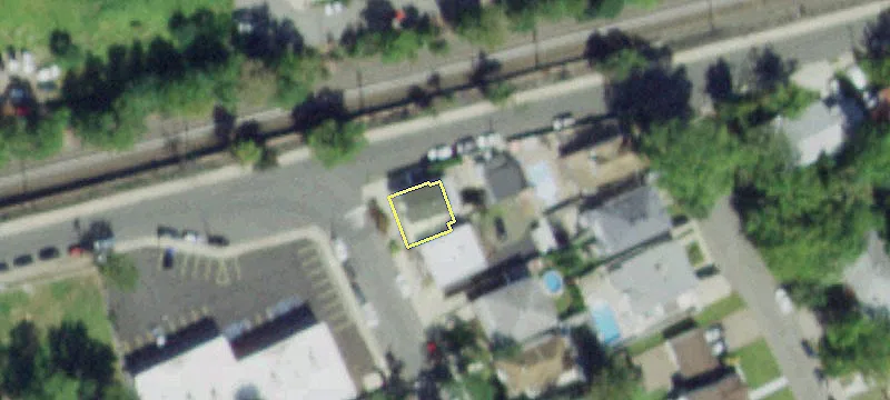 91 Barclay Ave