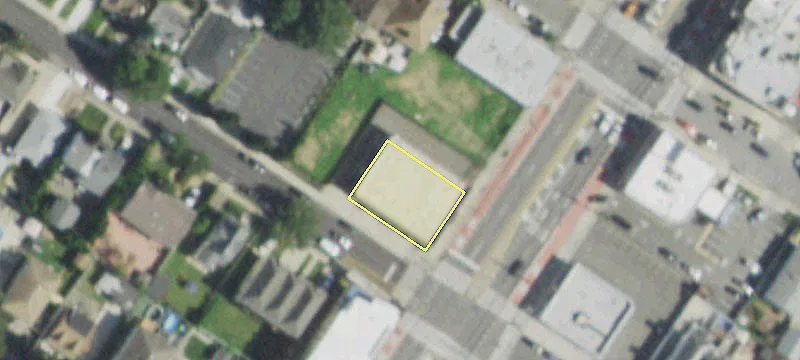 1707 Hylan Blvd